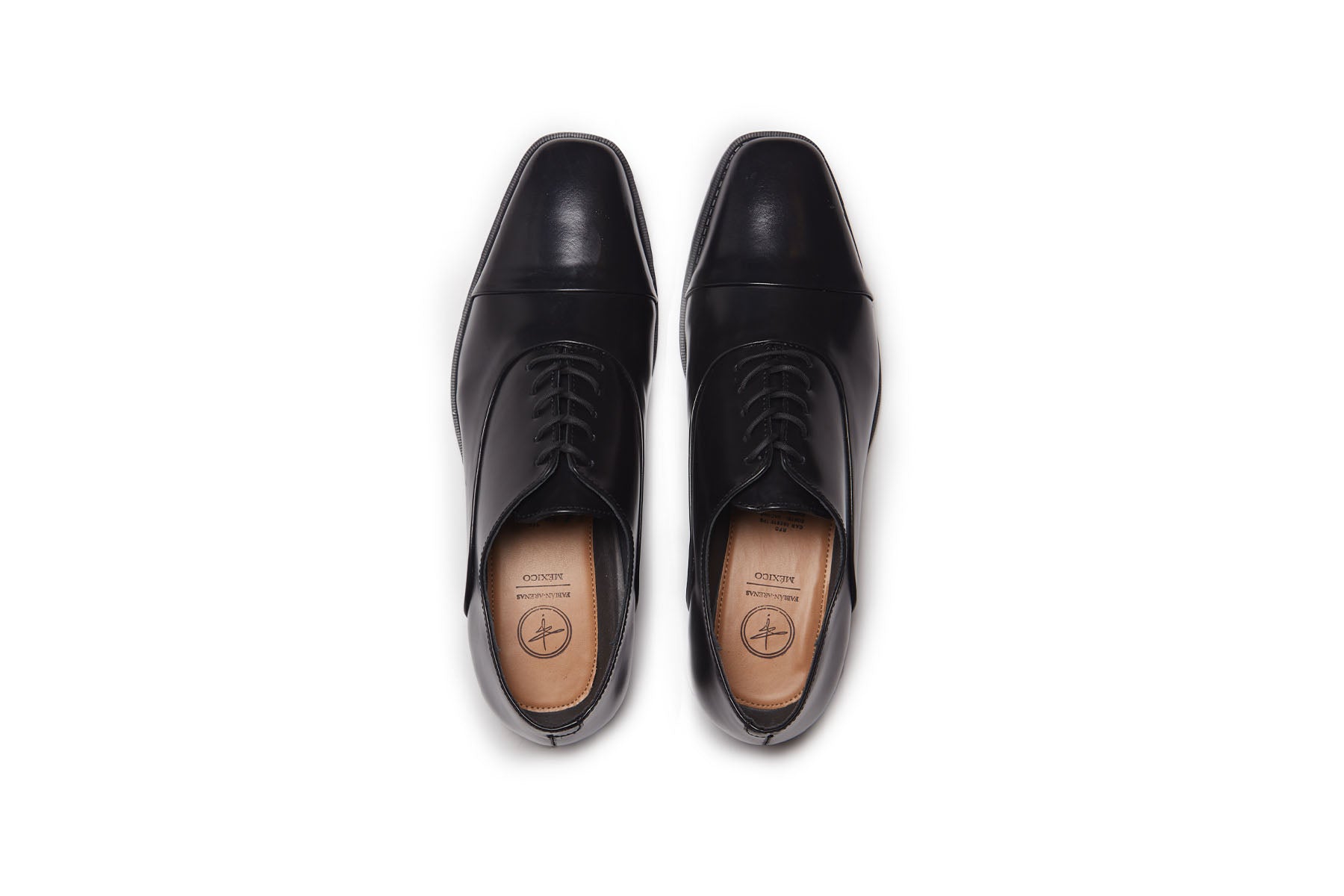 Trece 8600 Negro
