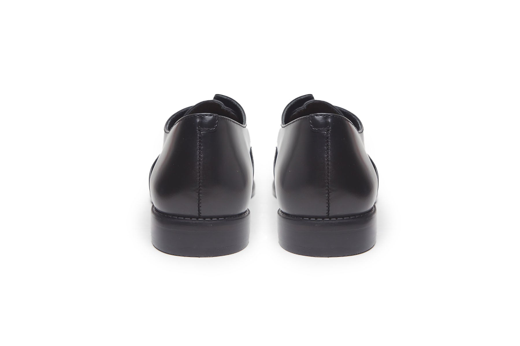 Trece 8600 Negro