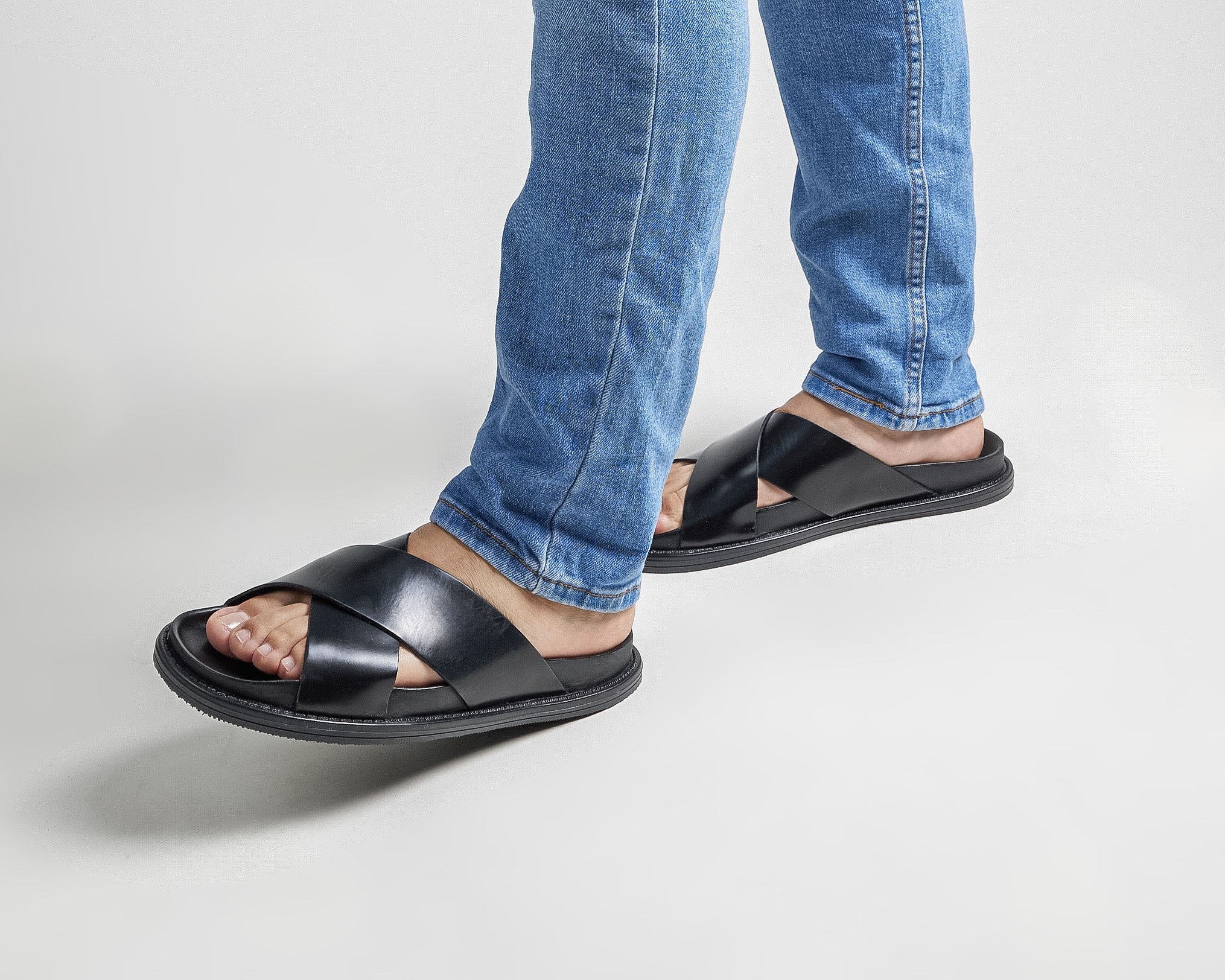 Aquiles 9002 Negro