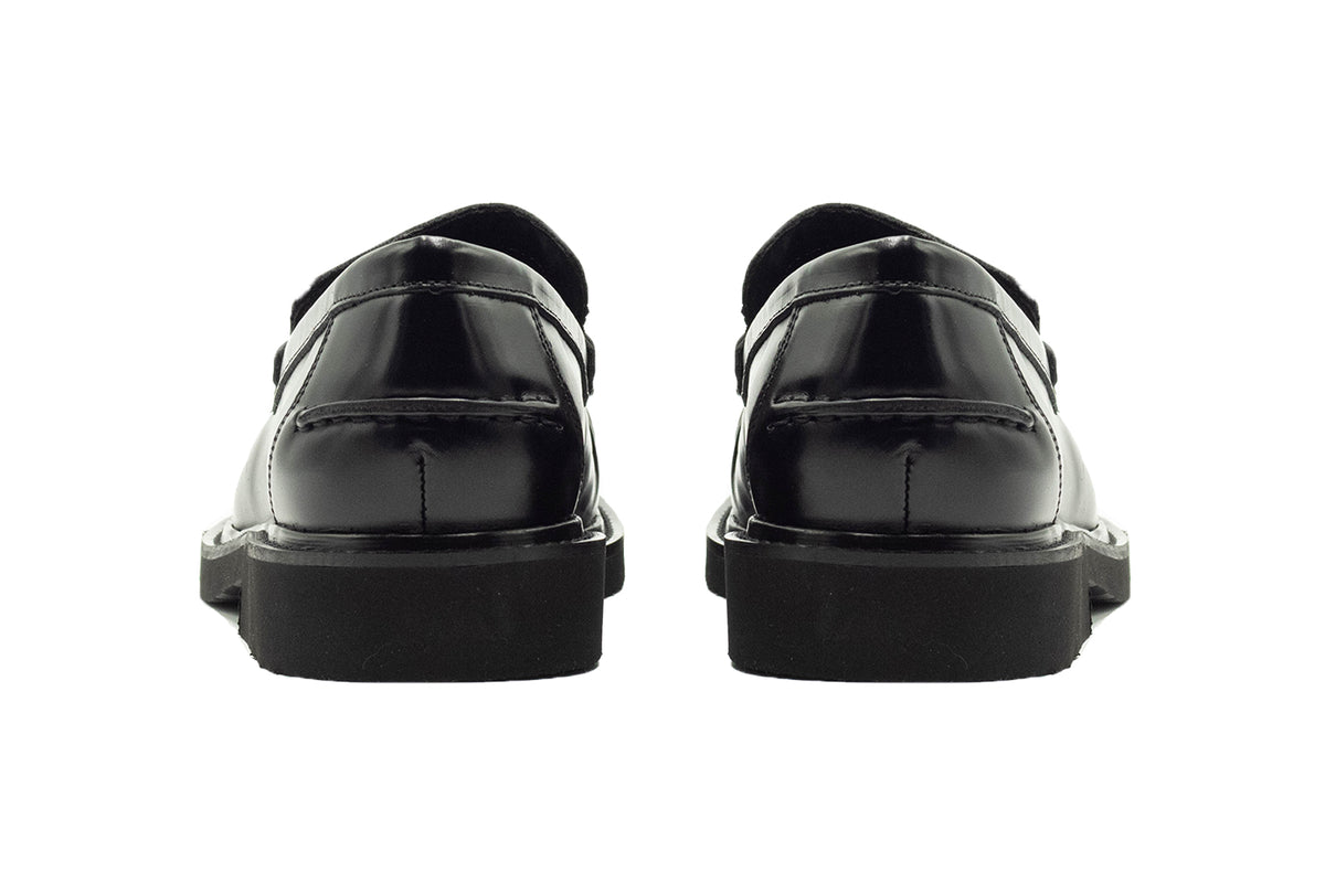 Roky 702 Negro