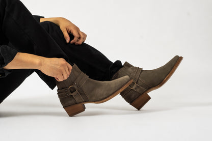 West 4402 Gris